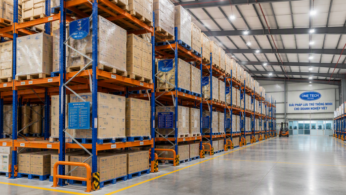 Thiết bị nhà kho Quảng Ngãi với hệ thống kệ pallet cho kho công nghiệp